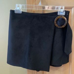 Black Zara skort (faux suede) size Small with a side zipper